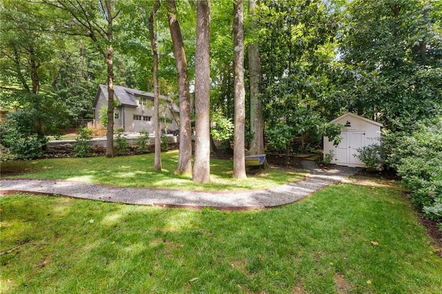 999 Seaboard Ave NW, Atlanta, GA 30318 - view of green lawn featuring a shed