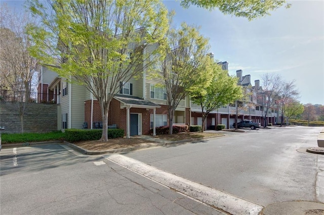 8020 Woodland Ln, Alpharetta, GA 30009 - view of property