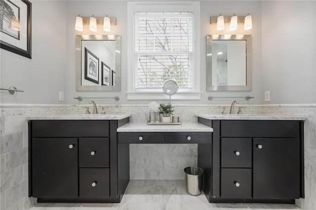 101 Terrace Dr, Atlanta, GA 30305 - full bath featuring two vanities and marble finish floors
