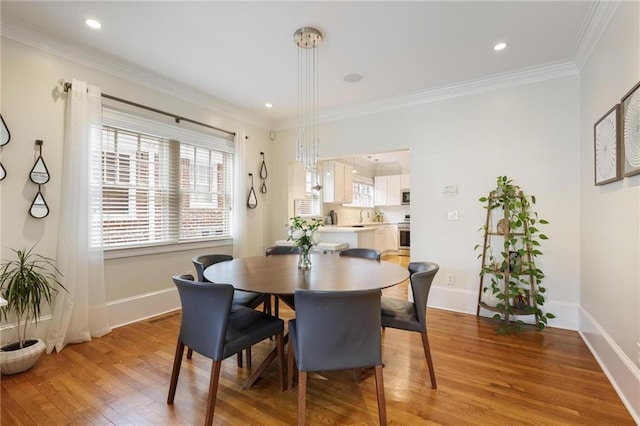 101 Terrace Dr, Atlanta, GA 30305 - dining area with light wood-style flooring, baseboards, ornamental molding, and recessed lighting