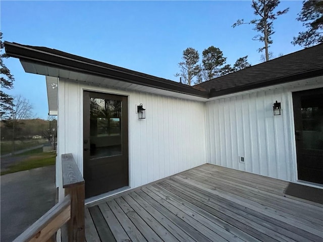 446 Brown Bridge Rd, Chatsworth, GA 30705 - view of wooden terrace