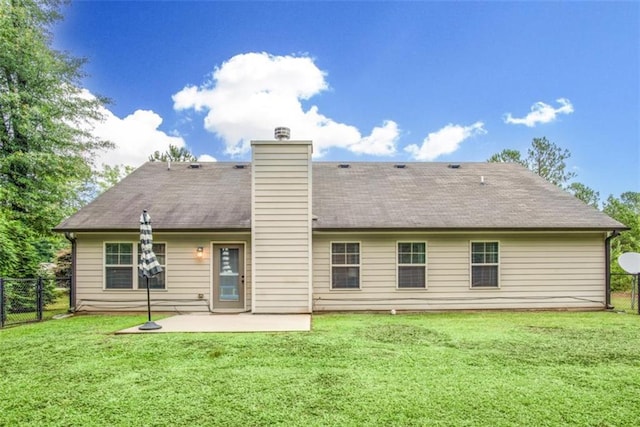 1081 Oak Hill Ln, Madison, GA 30650 - back of property featuring a patio and a chimney