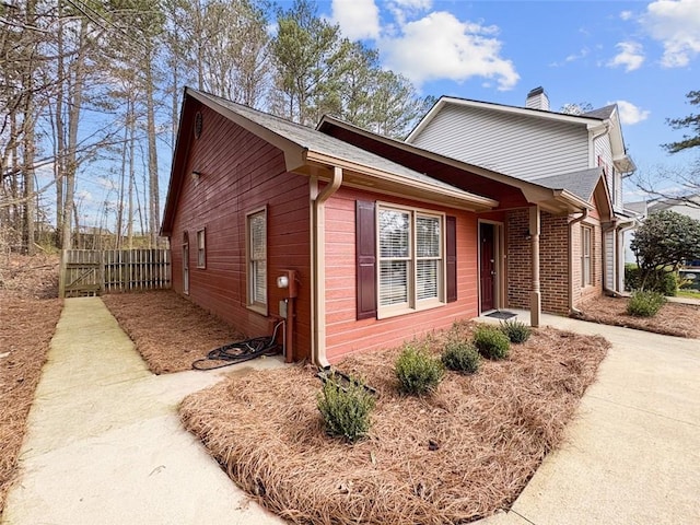 Listing photo 3 for 1310 Shiloh Ter NW, Kennesaw GA 30144