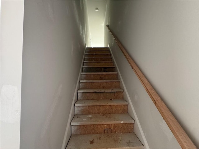5381 Tuscany Dr, Douglasville, GA 30135 - view of stairs