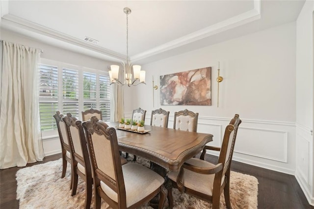 130 W Pier Way, Fayetteville, GA 30214 - dining area featuring a raised ceiling, a chandelier, and dark wood-style flooring