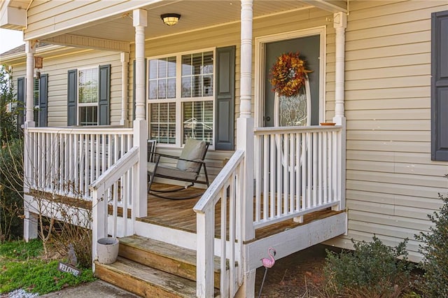 property entrance with a porch