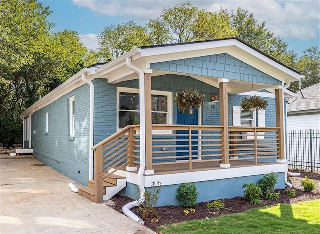 view of front of home featuring a porch