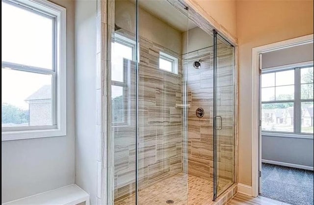 empty room with crown molding, visible vents, dark wood finished floors, and a notable chandelier