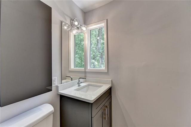 945 Tiber Cir, Alpharetta, GA 30022 - bathroom featuring toilet and vanity