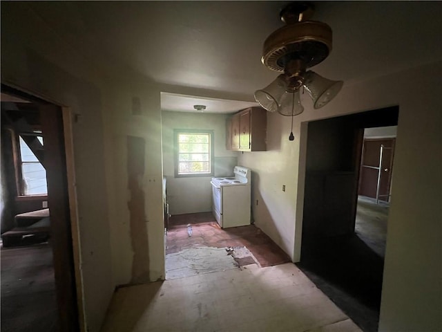 345 Banner Cir, Ellijay, GA 30540 - washroom featuring cabinet space, washer and dryer, and ceiling fan