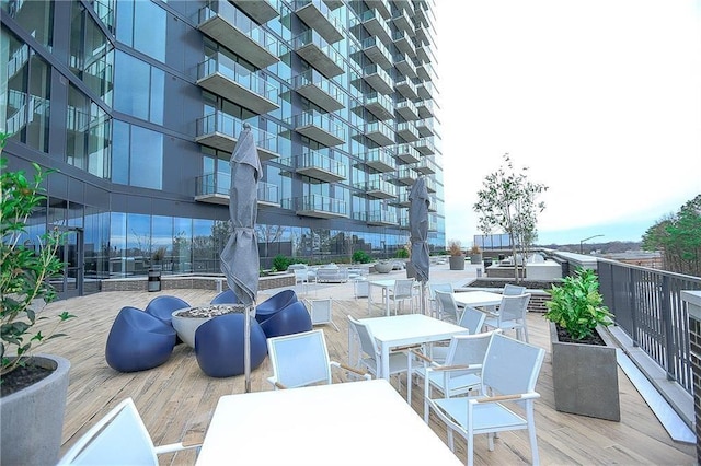 788 W Marietta St NW Unit 811, Atlanta, GA 30318 - view of patio / terrace featuring outdoor dining area