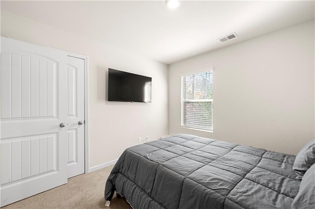 853 Bentley Dr, Fairburn, GA 30213 - bedroom featuring carpet floors and baseboards