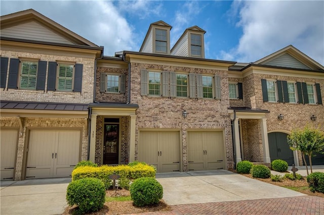 385 Windy Pines Trl, Roswell, GA 30075 - multi unit property with brick siding, a garage, and driveway