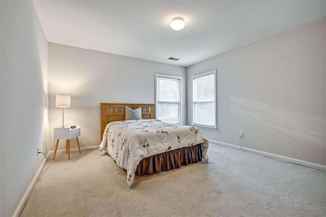 bedroom featuring carpet floors