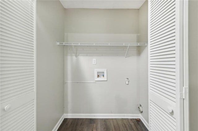 2920 Cushing Ct, Jonesboro, GA 30236 - laundry area featuring washer hookup, dark wood-type flooring, and baseboards