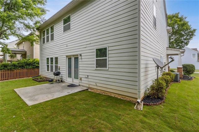 4266 Suwanee Brook Ct, Buford, GA 30518 - rear view of house featuring a patio area and cooling unit