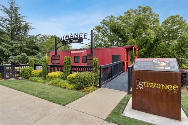 4266 Suwanee Brook Ct, Buford, GA 30518 - view of property's community