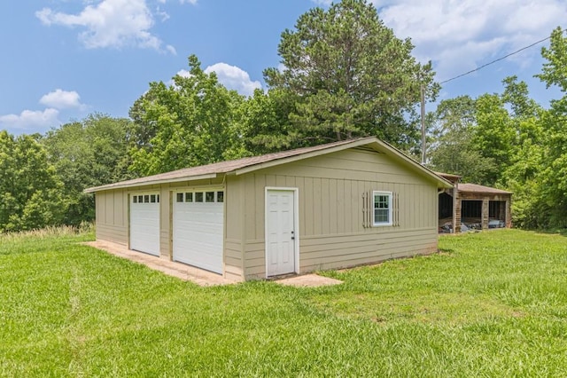 7928 S Giles Rd, Douglasville, GA 30135 - view of detached garage
