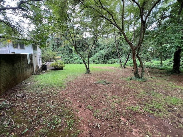 2323 Valleyside Dr, Decatur, GA 30032 - view of yard with a wooded view