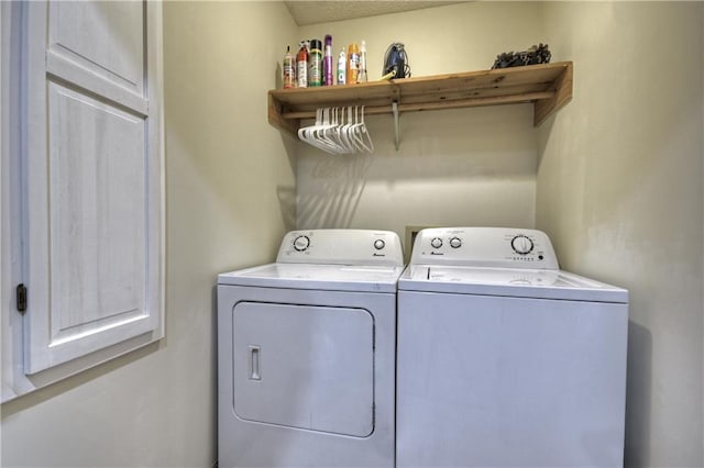 276 Pine Ridge Rd, Ellijay, GA 30536 - washroom featuring washer and dryer