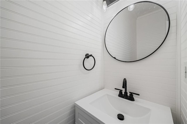 3850 Laurel Dr NW, Acworth, GA 30101 - bathroom featuring tile walls and vanity