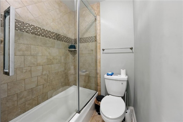 6980 Roswell Rd # A8, Atlanta, GA 30328 - full bathroom with tiled shower and toilet