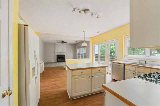 10795 Glenbarr Dr, Johns Creek, GA 30097