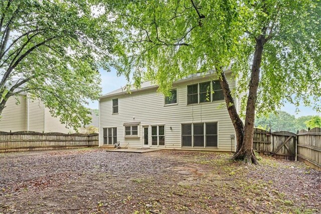 10795 Glenbarr Dr, Johns Creek, GA 30097