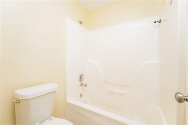 5867 Trent Walk Dr, Lithonia, GA 30038 - bathroom featuring toilet