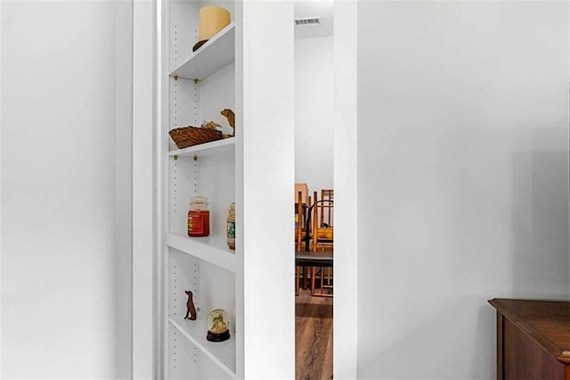 1505 Willis Rd, Barnesville, GA 30204 - view of closet