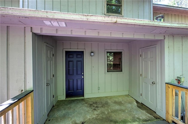 331 Leafmore Rd SW, Rome, GA 30165 - view of exterior entry with board and batten siding
