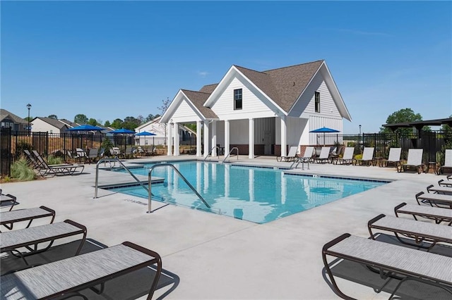 4428 Ryan St, Douglasville, GA 30135 - community pool with a patio area