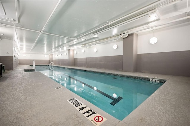 3657 Peachtree Rd NE Unit 4A, Atlanta, GA 30319 - view of indoor community pool