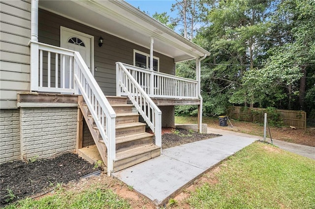 28 Fawn Ct, Sharpsburg, GA 30277 - doorway to property with covered porch