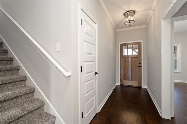 unfurnished room featuring light colored carpet