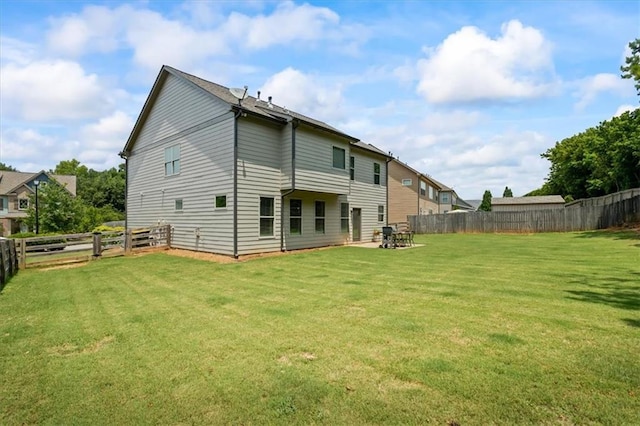 4275 Hunters Walk Way, Cumming, GA 30028 - back of house featuring a fenced backyard