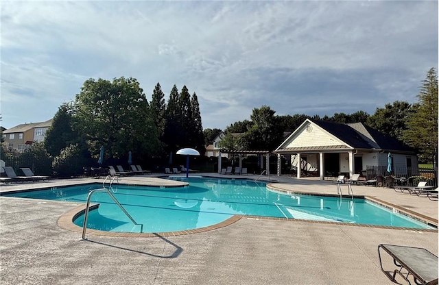 4275 Hunters Walk Way, Cumming, GA 30028 - community pool featuring a patio area
