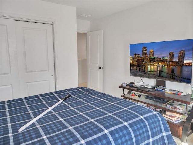 bedroom with a closet