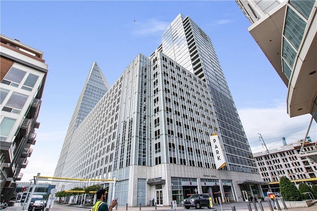 3325 Piedmont Rd NE Unit 2407, Atlanta, GA 30305 - view of building exterior