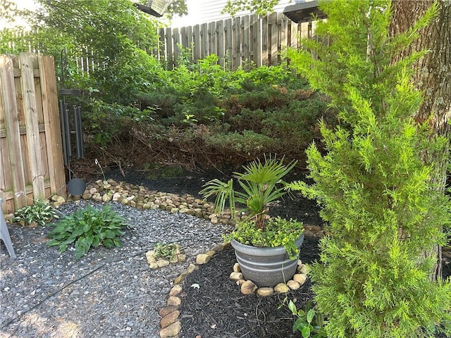 127 Spring Way Sq, Canton, GA 30114 - view of yard