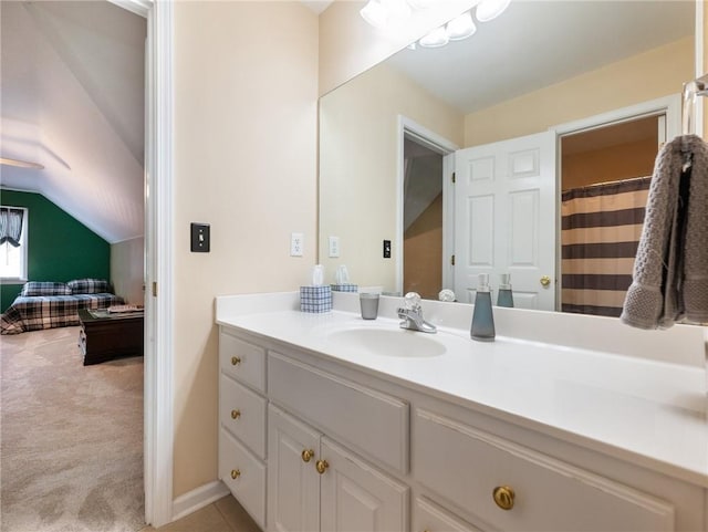 4523 Warwick Glen Pl, Flowery Branch, GA 30542 - full bathroom featuring vanity, ensuite bath, and vaulted ceiling