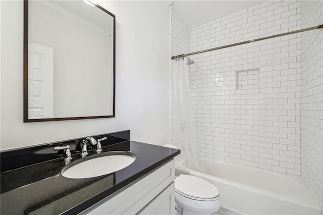 full bath featuring vanity, toilet, shower / tub combo with curtain, and ornamental molding