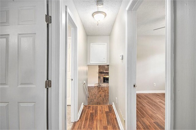 155 S Meadowcliff Cir, Carrollton, GA 30116