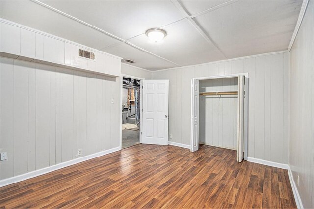 155 S Meadowcliff Cir, Carrollton, GA 30116