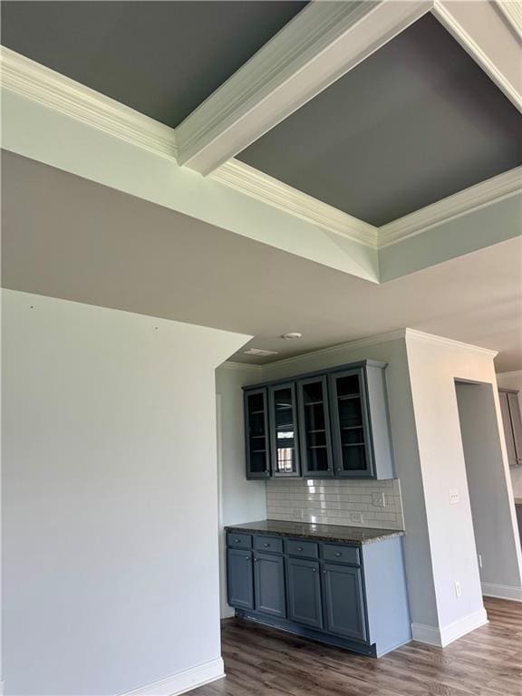 4416 Birch Meadow Trl, Gainesville, GA 30504 - bar featuring crown molding, dark wood-style flooring, decorative backsplash, and baseboards