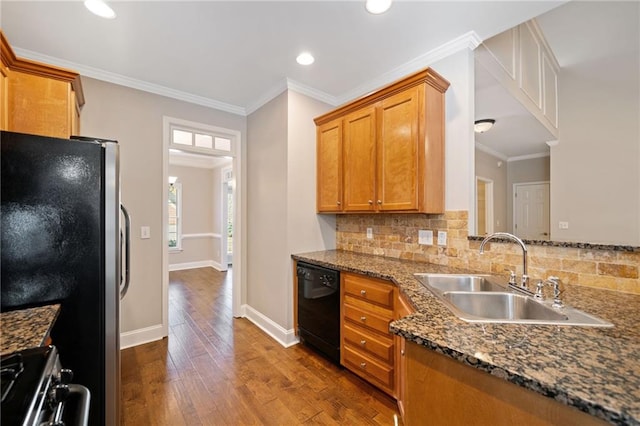 dining space with crown molding, dark hardwood / wood-style flooring, and an inviting chandelier