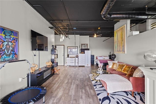 120 Ralph Mcgill Blvd NE Unit 1409, Atlanta, GA 30308 - living room featuring wood finished floors