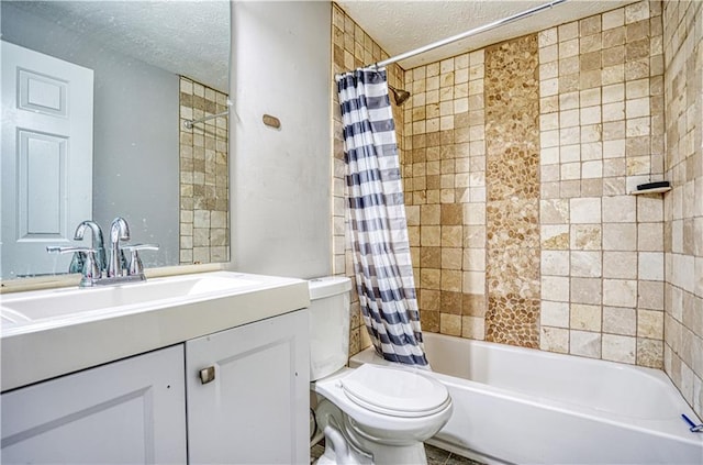 6414 Wedgewood Trce, Tucker, GA 30084 - full bathroom featuring vanity, toilet, shower / bath combo with shower curtain, and a textured ceiling