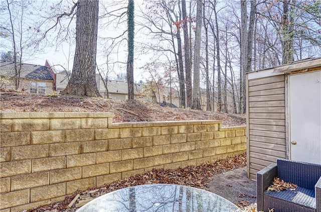 6414 Wedgewood Trce, Tucker, GA 30084 - view of yard featuring a storage unit