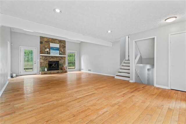 700 Bayliss Dr, Marietta, GA 30068 - unfurnished dining area with baseboards, dark wood-style flooring, visible vents, and a textured ceiling
